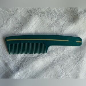 Vintage 90s Revlon Wide Tooth Comb Detangler Green Gold Skeek Handle 8”